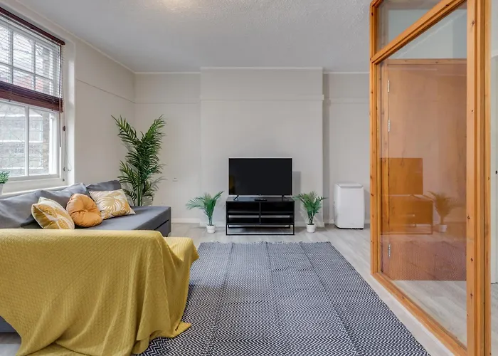 Spacious 1 Bed Apartment- Close To Kings Cross Station